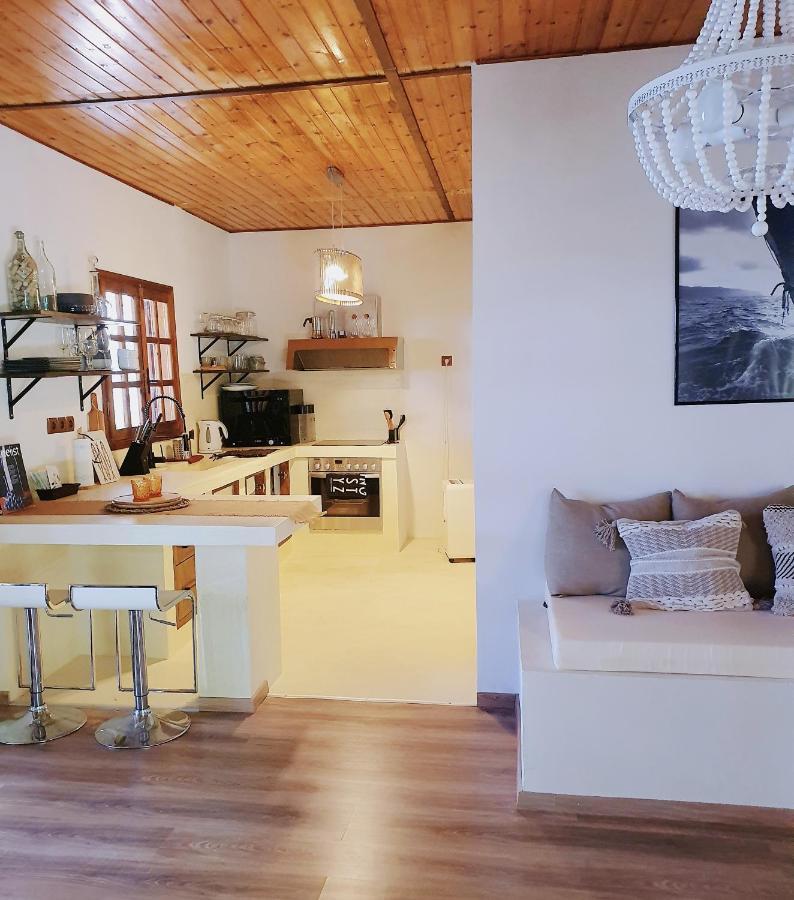 Villa Al-Ari Diakopto Exteriér fotografie