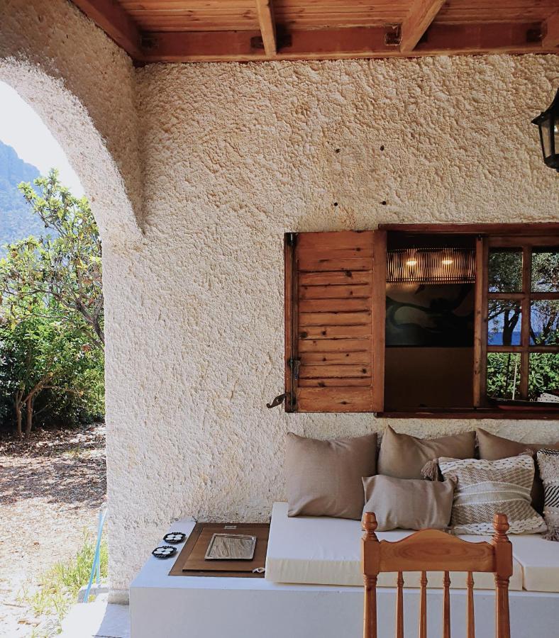 Villa Al-Ari Diakopto Exteriér fotografie